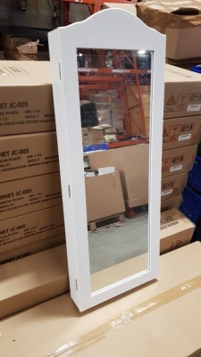 4 X BRAND NEW MIRRORED JEWELLERY CABINET IN WHITE (107 X 43.5 X 14.3.CM) - 4 BOXES