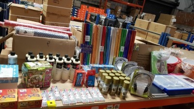 LARGE QUANTITY ASSORTED LOT CONTAINING CHOPPING BOARDS, FOIL ROLLS, METALLIC DECORATIVE SPRAY, STUDENT PAINT, CERULIAN HEADPHONES, STATIONERY SET ETC