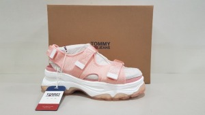 3 X BRAND NEW TOMMY JEANS SPORTY CHUNKY SANDALS IN SWEET PEACH SIZE 42 EURO