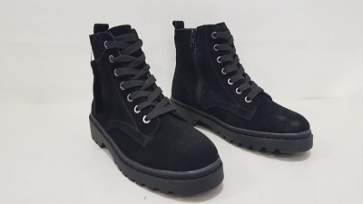 14 X BRAND NEW TOPSHOP BYRON BLACK SUEDE HEELED ANKLE BOOTS UK SIZE 4 RRP £36.00 (TOTAL RRP £504.00)