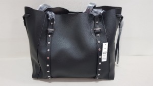 18 X BRAND NEW TOPSHOP BLACK LEATHER STYLED HANDBAGS RRP £22.00 (TOTAL RRP £396.00)