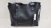 18 X BRAND NEW TOPSHOP BLACK LEATHER STYLED HANDBAGS RRP £22.00 (TOTAL RRP £396.00)