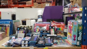 LARGE QUANTITY ASSORTED STATIONERY LOT CONTAINING TIP EX, RULERS, TAPE DISPENSER, BATH BOMB SURPRISE, FOLDER, PENS, GEL PENS, CALCUALTORS, PERMANENT MARKERS, BUBBLE WRAP ETC