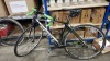 1 X SCOTT TEAMISSUE ROAD BIKE WITH SCOTT AERODYNAMIC SCIENCE MAINFRAME, CARBON FORKS WITH IMEJ TECHNOLOGY, FI'ZI:K ARIONE SEAT AND SHIMANO PEDALS (18)