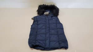 6 X BRAND NEW JACK WILLS NORTHAW PADDED GILET IN NAVY WITH FAUX FUR HOOD SIZE 6 RRP £80.00 (TOTAL RRP £480.00)