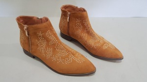 27 X BRAND NEW MISS SELFRIDGE BETHANY TAN ANKLE BOOTS UK SIZE 8 RRP £45.00 (TOTAL RRP £1215.00)