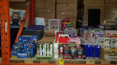 LARGE QUANTITY ASSORTED LOT CONTAINING SMART PUTTY, DINASAUR WRITERS, FORTNITE STAMPERS, BRUSH STAND, BUMBER STATIONERY SET, DEEP BOX FRAME, FOLDERS, GOOEY SLIME, A5 UNICORN PAD, WASHABLE PVA GLUE ETC