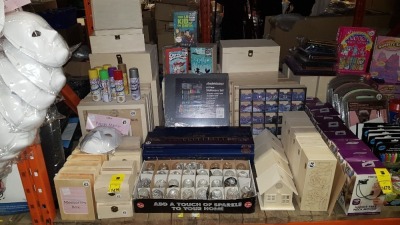 LARGE QUANTITY ASSORTED LOT CONTAINING 62 PIECES STATIONERY SETS WOODEN STORAGE BOXES, FRAMES, CRAZY STRING, VARIOUS BOOKS, ACRYLIC PAINT SET, BIRD HOUSE, GLITTER DECORATIONS ETC