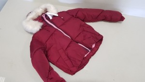 4 X BRAND NEW TOPSHOP BURGUNDY FAUX FUR HOODED JACKETS SIZE 8 RRP £69.00 (TOTAL RRP £276.00)