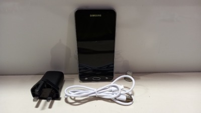 SAMSUNG J3 SMARTPHONE 8GB STORAGE - WITH CHARGER