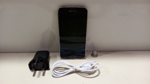 SAMSUNG S5 SMARTPHONE 16GB STORAGE - WITH CHARGER
