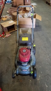 1 X HONDA ISY PETROL LAWN MOWER (INCOMPLETE / PARTS MISSING / NOT TESTED)