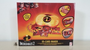 30 X BRAND NEW DISNEY INCREDIBLES 2 ID-CARD MAKER IN 5 BOXES