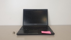 TOSHIBA R830 LAPTOP 320 GB HARD DRIVE INTEL CORE I3 2ND GENERATION PROCESSOR WITH WINDOWS 10 AND