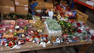 75 + PIECE MIXED PREMIER CHRISTMAS DECORATIONS LOT CONTAINING PAINTED GLASS OPEN BALL LIGHT, WREATHS, CHRISTMAS WINDOW STICKERS, LED CERAMIC NIGHT LIGHTS AND AND VARIOUS BAUBELLS ETC