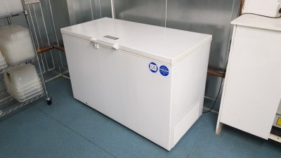 1 X HOTPOINT FREEZER UNIT (ELECTRONIC FROST GUARD)