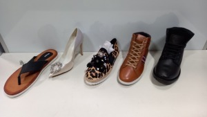 9 PIECE MIXED SHOE LOT IN VARIOUS SIZES CONTAINING DUNE LONDON FLIP FLOPS, DUNE LONDON WEDGED SANDALS, DUNE LONDON BLACK BOOTS, DUNE LONDON HIGH HEELS AND HEAD OVER HEELS SANDALS ETC