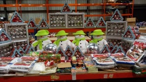 LARGE QUANTITY ASSORTED BRAND NEW CHRISTMAS LOT CONTAINING SNOWMEN SOFT TOYS, VARIOUS BOOKS, SNOWMAN CHRISTMAS CHAIR COVERS, ELF SNOOP ALARM, VARIOUS BAUBLES, ETC
