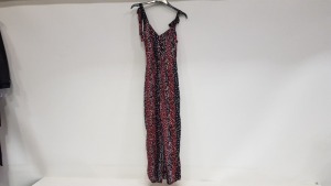 14 X BRAND NEW TOPSHOP FLOWER DETAILED MULTI COLOURED JUMPSUITS UK SIZE 4 RRP £39.00 (TOTAL RRP £546.00)