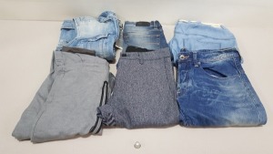 6 X ITEMS OF BRAND NEW G-STAR RAW CLOTHING IE 4 PAIRS OF JEANS / PANTS IN VARIOUS STYLES, SIZES & COLOURS, 1 X JUMPSUIT SIZE XS & 1 X DENIM JACKET SIZE S - RRP £450