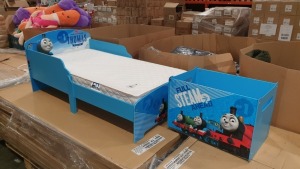 THOMAS THE TANK ENGINE SINGLE BED WITH A MATTRESS PLUS A MATCHING BED BOX (SOME SIGNS OF WEAR AND