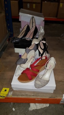 10 PIECE MIXED SHOE LOT CONTAINING RAINBOW CLUB HIGH HEELS, MISS KG BLACK HIGH HEELS, HEAD OVER HEELS LOAFERS AND LOTUS WEDGED SHOES ETC