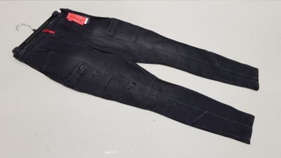 8 X BRAND NEW SPANX CARGO BACK POCKET ZIPPER PANTS, SIZE LARGE (UK 16-18, ORIG RRP $128 EACH - TOTAL $1024)