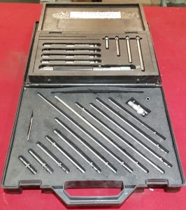 MOORE & WRIGHT STICK MICROMETER SET PLUS AN INSIDE MICROMETER SET 8 - 33 - BOTH IN CASES