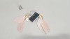 APPROX 320 X GOLD COLOURED PAIRS OF EARRINGS WITH PINK FEATHERS - IN 1 CARTON