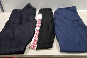 6 PIECE MIXED CLOTHING LOT CONTAINING HUGO BOSS JEANS SIZE 46R, TOMMY HILFIGER TOP SIZE SMALL, TOMMY HILFIGER JUMPER SIZE XS, USA PRO SPORTS BRA SIZE 8, REEBOK LEGGINGS SIZE XS, HUGO BOSS JEANS SIZE W36 L 34