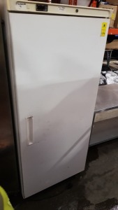 HP600 FREEZER CABINET