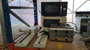 MISC 4 PC ELECTRICAL LOT IE. 2 SMALL MICROWAVE OVENS, 4 SLICE STAINLESS STEEL TOASTER & 2 POLYTHENE BAG SEALERS