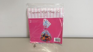 216 X PACKS OF 2 CUPCAKE GIFT BAG KITS - IN 3 CARTONS