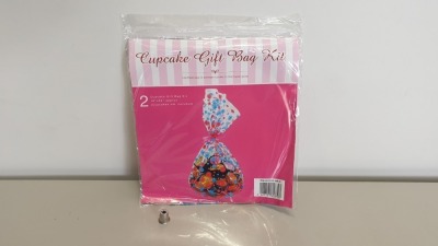 216 X PACKS OF 2 CUPCAKE GIFT BAG KITS - IN 3 CARTONS