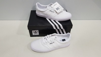 9 X BRAND NEW ADIDAS ORIGINALS 3MC TRAINERS IN TRIPLE WHITE SIZE 4 AND 5.5 (PLEASE NOTE SOME ARE MARKED)