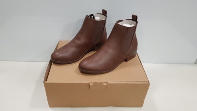 15 X BRAND NEW DOROTHY PERKINS MORGAN CHELSEA BOOTS IN BROWN SIZE 5 RRP £25.00 (TOTAL RRP £375.00)