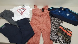 6 PIECE MIXED CLOTHING LOT CONTAINING AZZORI SPORTS TOP SIZE XL, KENNETH COLE TROUSERS, BIBBA TROUSERS SIZE 12, GUEST TOP SIZE MEDIUM, FIRETRAP JUMPSUIT SIZE XL, TOMMY HILFIGER TROUSERS 30/30