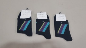 220 X BRAND NEW TOPSHOP ANKLE SOCKS IN ONE SIZE