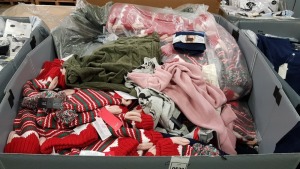 FULL PALLET OF F&F CLOTHING - ALL STORE PULLS / DAMAGED GOODS TO INCLUDE- FANCY DRESS , MINIMOUSE PYJAMAS , MENS TOPS , BOXERS , CHRISTMAS CLOTHING AND SHIRTS ETC - PLEASE NOTE SOME ITEMS STILL HAVE SECURITY TAGS ON BUT CAN BE REMOVED WITH MAGNETIC DE
