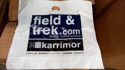 3750 X FIELD & TREK LARGE CARRIER BAGS - IN 5 CARTONS (5 X 750)