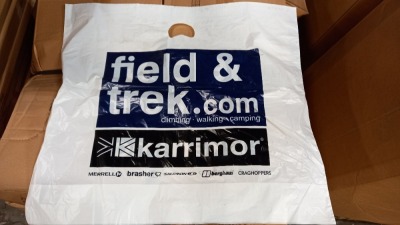 3750 X FIELD & TREK LARGE CARRIER BAGS - IN 5 CARTONS (5 X 750)