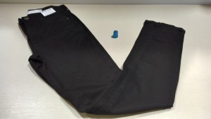 18 X BRAND NEW TOPSHOP LEIGH JEANS IN BLACK (SIZE UK 10 W28-L32)