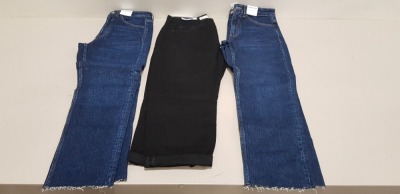 20 PIECE MIXED TOPSHOP JEAN LOT CONTAINING STRAIGHT JEANS, HAYDEN JEANS AND MOM JEANS ETC