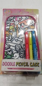 140 X BRAND NEW DOODLE PENCIL CASE COMES WITH 3 MARKERS ( PINK YELLOW GREEN) IN 10 BOXES