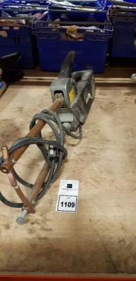 1 PIECE LOT TO INCLUDE CLARKE SPOT WELDER (CSW13T) 230 V