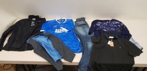 6 PIECE MIXED CLOTHING LOT CONTAINING PENGUIN WAISTCOAT SIZE 36L, 883 POLICE JACKET SIZE XL, CASTORE SPORTS TOP SIZE XXL, G STAR RAW JEANS SIZE W28 L32, PHASE EIGHT TOP SIZE M