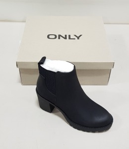 7 X BRAND NEW ONLY BLACK HEELED BLACK BOOTS SIZE 36 RRP £45.00 (TOTAL RRP £315.00)