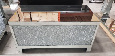 1 X DIAMOND CRUSH RECTANGULAR COFFEE TABLE (120X55X60CM) - CRACK ON 2 LEGS ** NOTE: THESE ITEMS ARE TO BE COLLECTED IN PERSON ONLY WITH PORTERS ASSISTANCE - THEY ARE TOO FRAGILE FOR 3RD PARTY CARRIAGE - WE WILL NOT BE RESPONSIBLE FOR DAMAGES OCCURRING AFT