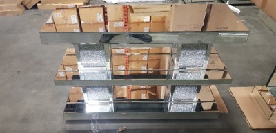 1 X DIAMOND CRUSH SHELVED MIRRORED CONSOLE TABLE (120X40X80CM) (77KG) - WITH BOX - SLIGHT MIRROR CORROSION ** NOTE: THESE ITEMS ARE TO BE COLLECTED IN PERSON ONLY WITH PORTERS ASSISTANCE - THEY ARE TOO FRAGILE FOR 3RD PARTY CARRIAGE - WE WILL NOT BE RESPO