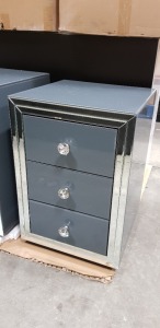 1 X PREMIUM GREY MIRRORED 3 DRAWER BEDSIDE TABLE (44X44X65CM) (34KG) - WITH BOXES ** NOTE: THESE ITEMS ARE TO BE COLLECTED IN PERSON ONLY WITH PORTERS ASSISTANCE - THEY ARE TOO FRAGILE FOR 3RD PARTY CARRIAGE - WE WILL NOT BE RESPONSIBLE FOR DAMAGES OCCURR